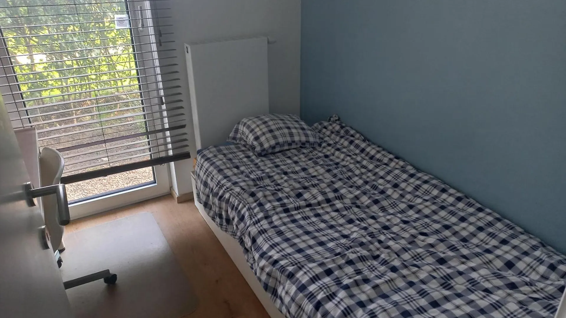 Monastery Garden - Nice Appartment With 1 Double Room And 2 Single Rooms - Children Welcome - 20 Min Center Brussels Wezembeek-Oppem 0*,  Bélgica